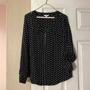 Black and white arrow blouse- Kohls Candie’s collection